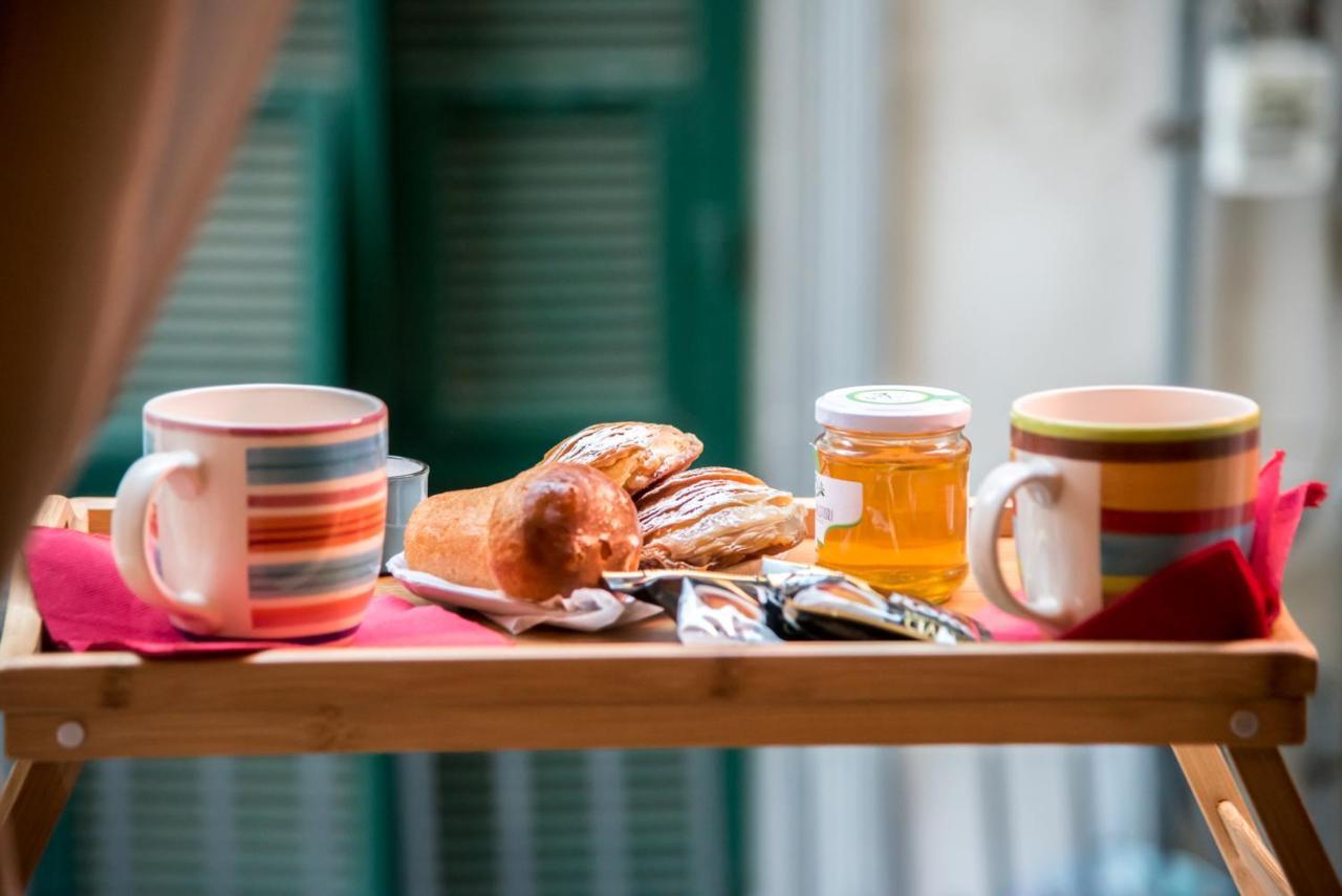 Bed and Breakfast Guest Art Napoli Zewnętrze zdjęcie